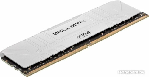 Оперативная память Crucial Ballistix 16GB DDR4 PC4-24000 BL16G30C15U4W фото 4