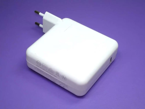 Блок питания (сетевой адаптер) для ноутбуков MacBook 87W USB Type-C, без кабеля