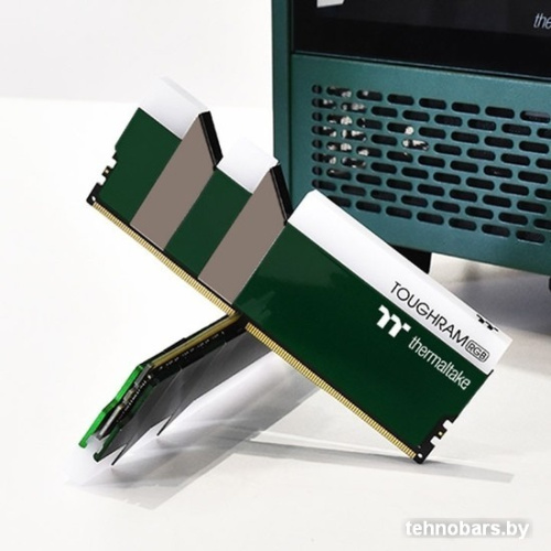 Оперативная память Thermaltake ToughRam RGB 2x8ГБ DDR4 3600 МГц RG28D408GX2-3600C18A фото 5