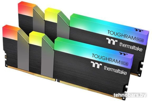 Оперативная память Thermaltake ToughRam RGB 2x8GB DDR4 PC4-32000 R009D408GX2-4000C19A фото 4