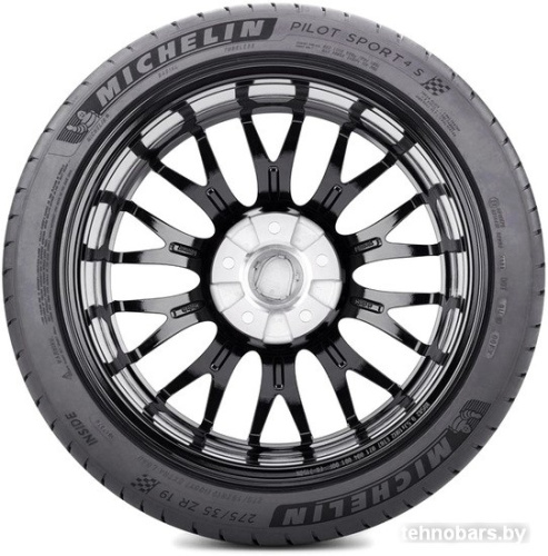 Автомобильные шины Michelin Pilot Sport 4 S 265/40R22 106Y фото 4