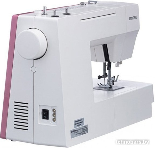Электромеханическая швейная машина Janome 1522PG Anniversary Edition фото 5