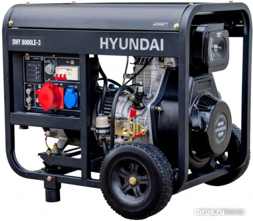 Дизельный генератор Hyundai DHY 8000LE-3 фото 3